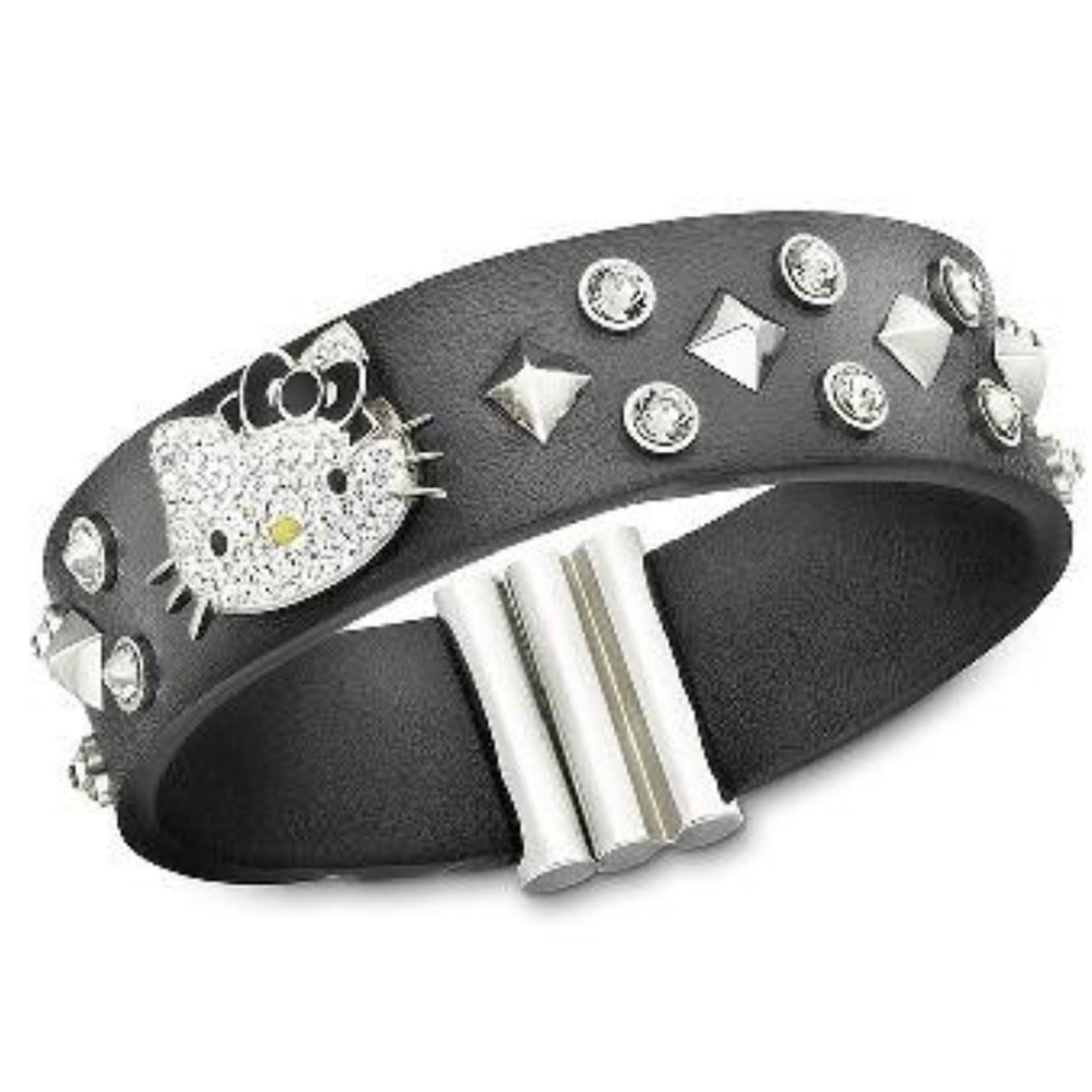 ✨SALE Rare Swarovski Hello kitty Sanrio goth Black leather Studded Bracelet